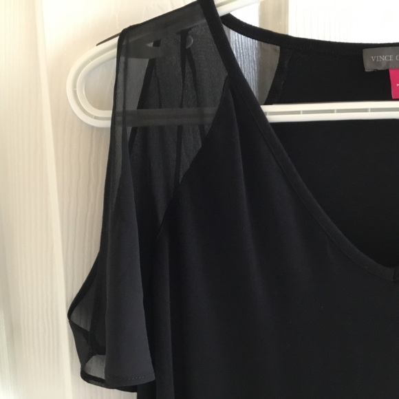 Vince Camuto black top with sheer slit short sleeves - Picture 4 of 9